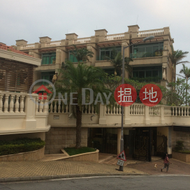 Property for Rent at Three Bays with 4 Bedrooms | Three Bays THREE BAYS _0