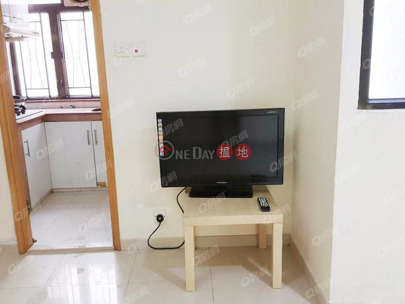 Property Search Hong Kong | OneDay | Residential | Sales Listings, Kam Chung Building | 2 bedroom Mid Floor Flat for Sale