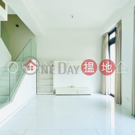 Luxurious 3 bedroom with balcony | For Sale