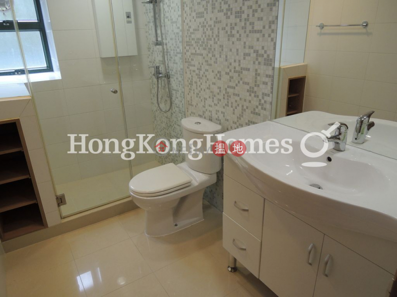 HK$ 42,500/ month Monmouth Place Wan Chai District 3 Bedroom Family Unit for Rent at Monmouth Place