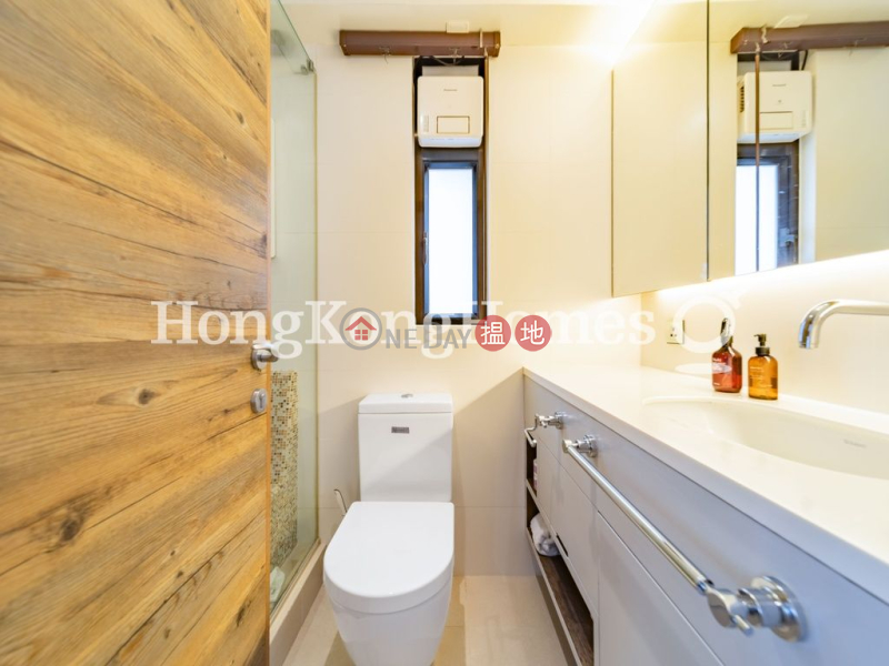 HK$ 30,000/ month Caine Building Western District 1 Bed Unit for Rent at Caine Building