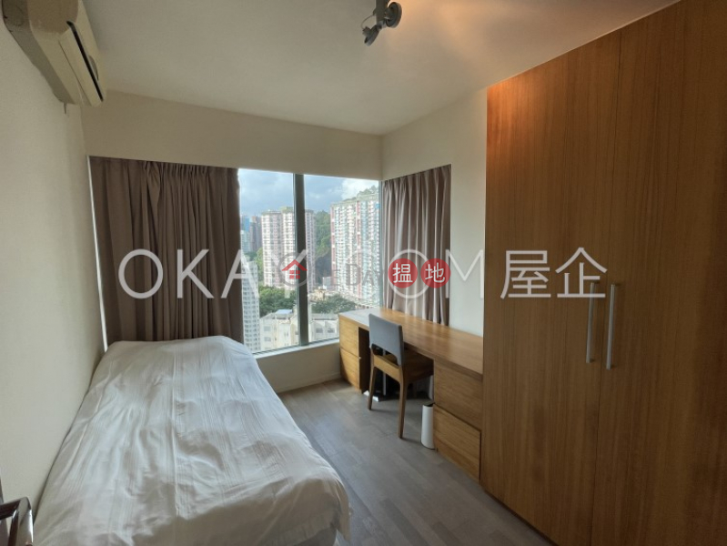 Luxurious 3 bedroom with balcony | Rental | Jardine Summit 渣甸豪庭 Rental Listings