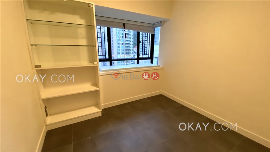 HK$ 48,000/ month The Grand Panorama, Western District, Gorgeous 2 bedroom on high floor with harbour views | Rental