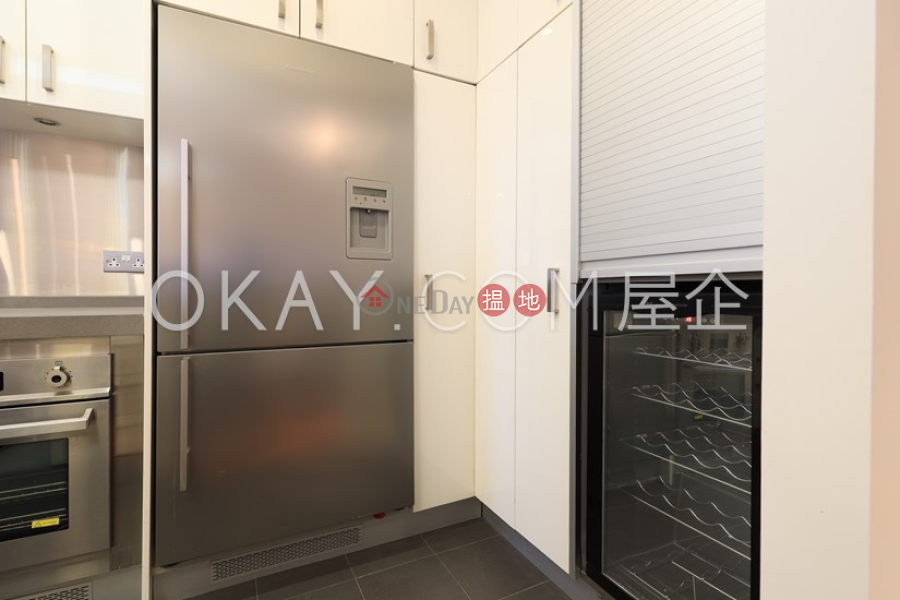 Popular 2 bedroom in Mid-levels West | Rental | Kam Kin Mansion 金堅大廈 Rental Listings