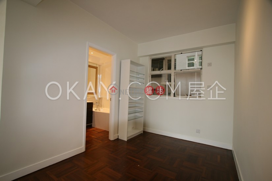 HK$ 19M Winner Court | Central District, Lovely 2 bedroom with balcony | For Sale