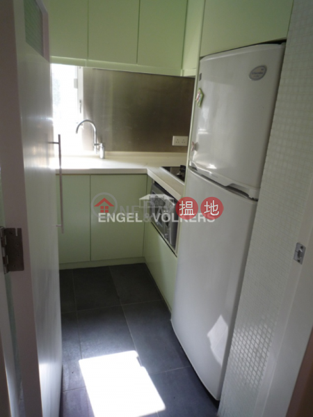 1 Bed Flat for Sale in Mid Levels West, All Fit Garden 百合苑 Sales Listings | Western District (EVHK10177)