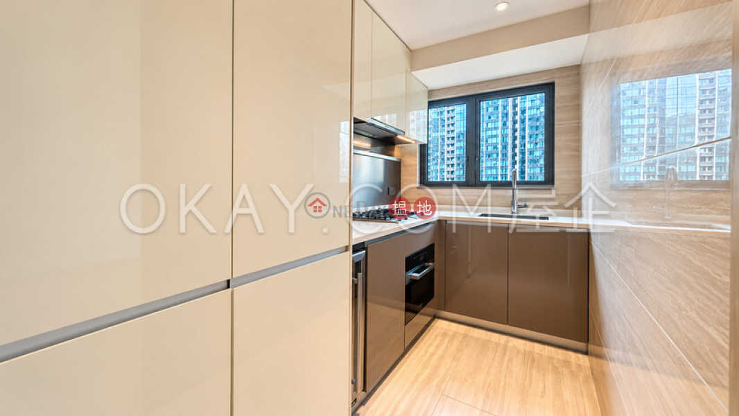 Rare 2 bedroom on high floor with balcony | Rental | The Southside - Phase 1 Southland 港島南岸1期 - 晉環 Rental Listings