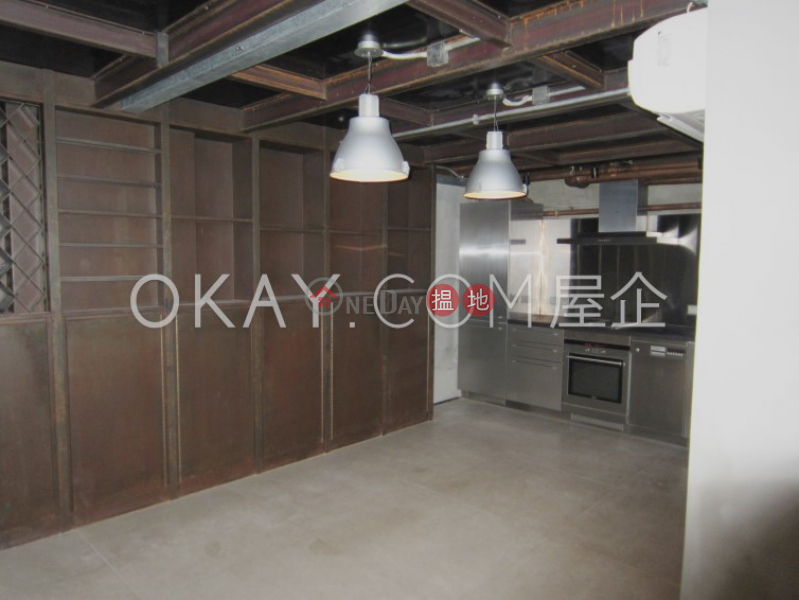 Property Search Hong Kong | OneDay | Residential | Sales Listings | Nicely kept studio in Sheung Wan | For Sale
