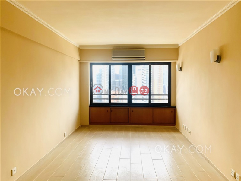 Efficient 3 bedroom in Mid-levels East | Rental 128-130 Kennedy Road | Eastern District | Hong Kong | Rental, HK$ 38,000/ month