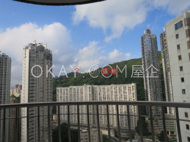 Luxurious 3 bed on high floor with balcony & parking | Rental | Wah Fung Mansion 華峯樓 Rental Listings