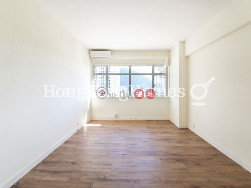 3 Bedroom Family Unit for Rent at Repulse Bay Garden, 18-40 Belleview Drive | Southern District | Hong Kong Rental HK$ 85,000/ month