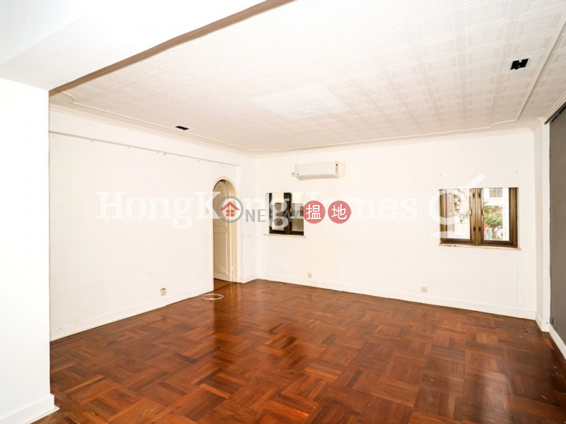HK$ 52,000/ month, Sik King House | Wan Chai District | 3 Bedroom Family Unit for Rent at Sik King House