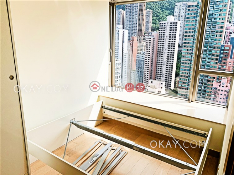 Lovely 2 bedroom on high floor with balcony | Rental | Island Crest Tower 2 縉城峰2座 Rental Listings