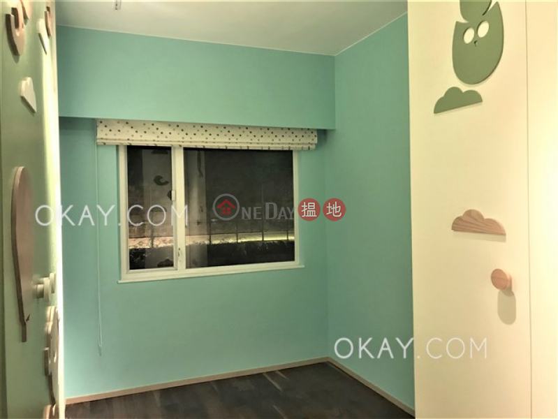 HK$ 46,000/ month, Realty Gardens, Western District Efficient 2 bedroom with balcony & parking | Rental