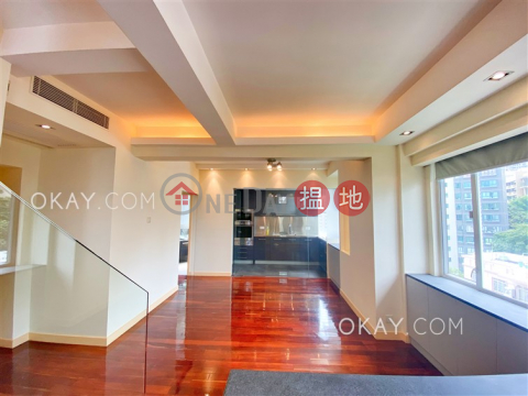 Exquisite 2 bedroom with parking | For Sale | The Elegance 優雅閣 _0