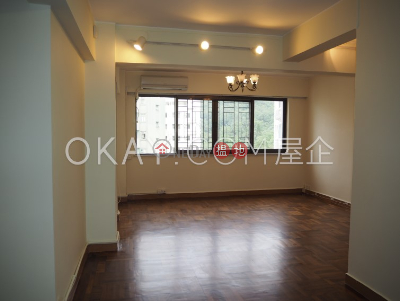 Popular 3 bedroom with parking | For Sale | Y. Y. Mansions block A-D 裕仁大廈A-D座 Sales Listings