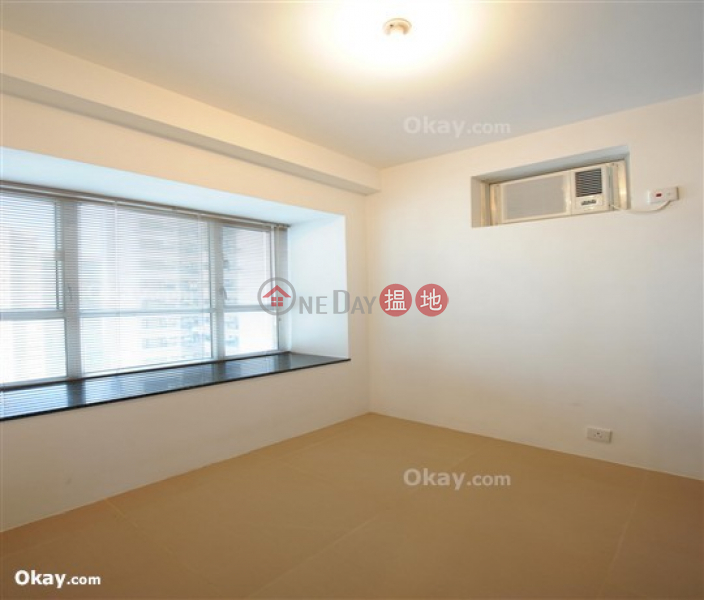 HK$ 8M Midland Court | Western District, Intimate 2 bedroom in Mid-levels West | For Sale