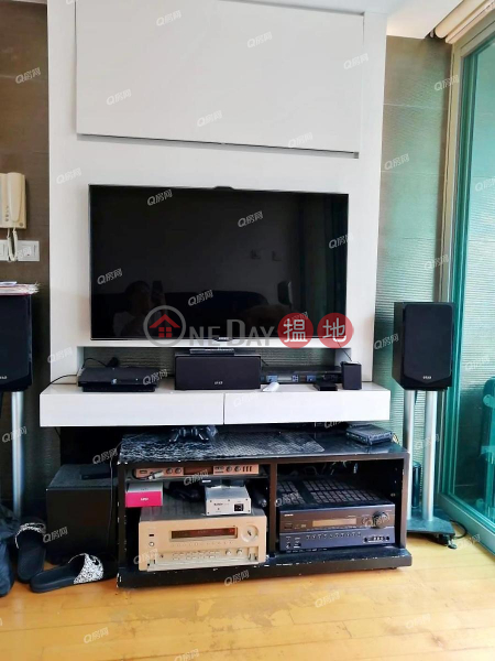 HK$ 17M, Jardine Summit Wan Chai District | Jardine Summit | 3 bedroom High Floor Flat for Sale