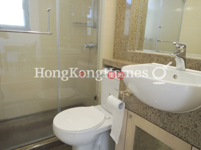 2 Bedroom Unit for Rent at Queen\'s Terrace, 1 Queens Street | Western District Hong Kong Rental | HK$ 21,500/ month