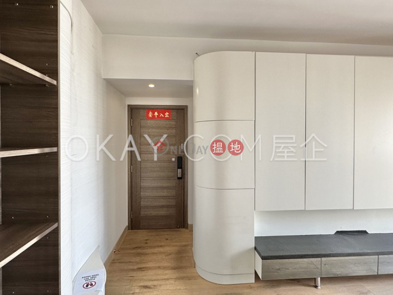 Luxurious 2 bed on high floor with balcony & parking | Rental | Kingsfield Tower 景輝大廈 Rental Listings