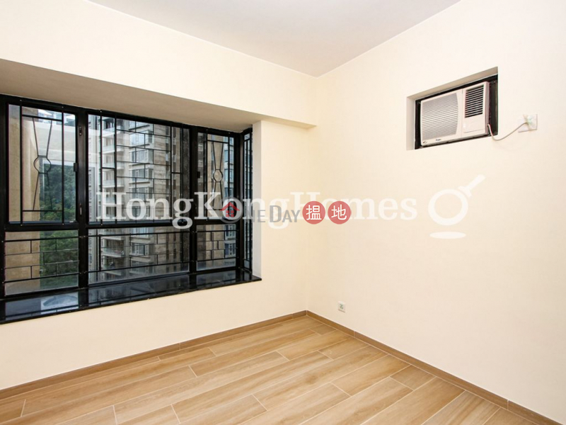 Property Search Hong Kong | OneDay | Residential | Rental Listings | 3 Bedroom Family Unit for Rent at The Grand Panorama