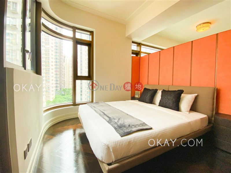 HK$ 27,000/ month Castle One By V | Western District, Intimate 1 bedroom with balcony | Rental