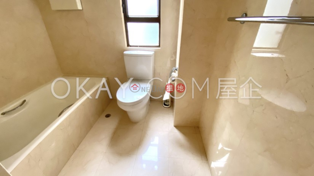 HK$ 29.8M, Wing Wai Court | Wan Chai District | Lovely 3 bedroom with parking | For Sale