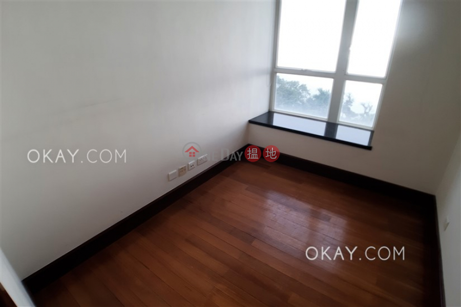 HK$ 56,800/ month The Mount Austin Block 1-5, Central District Rare 3 bedroom with sea views & parking | Rental