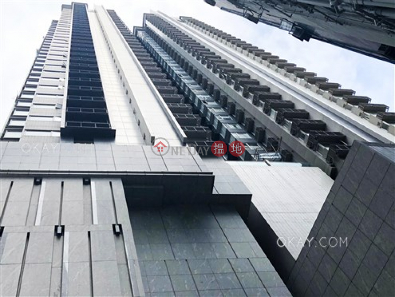 Luxurious 3 bedroom with balcony & parking | For Sale | The Altitude 紀雲峰 Sales Listings
