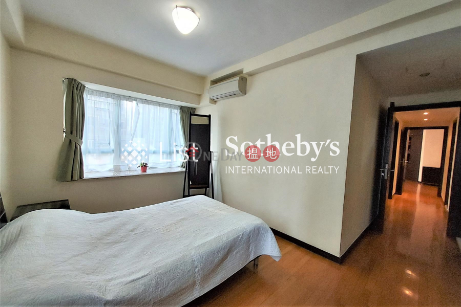 HK$ 38,000/ month Goldwin Heights Western District, Property for Rent at Goldwin Heights with 3 Bedrooms