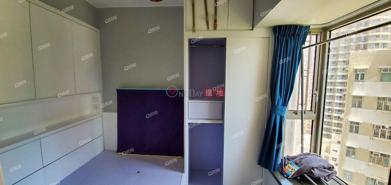 The Merton | 2 bedroom Mid Floor Flat for Rent 38 New Praya Kennedy Town | Western District, Hong Kong Rental HK$ 29,500/ month