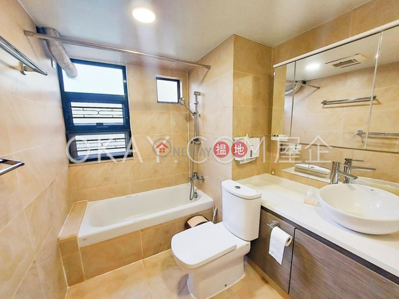 HK$ 69,000/ month | Cavendish Heights Block 8 | Wan Chai District Unique 3 bedroom with balcony & parking | Rental