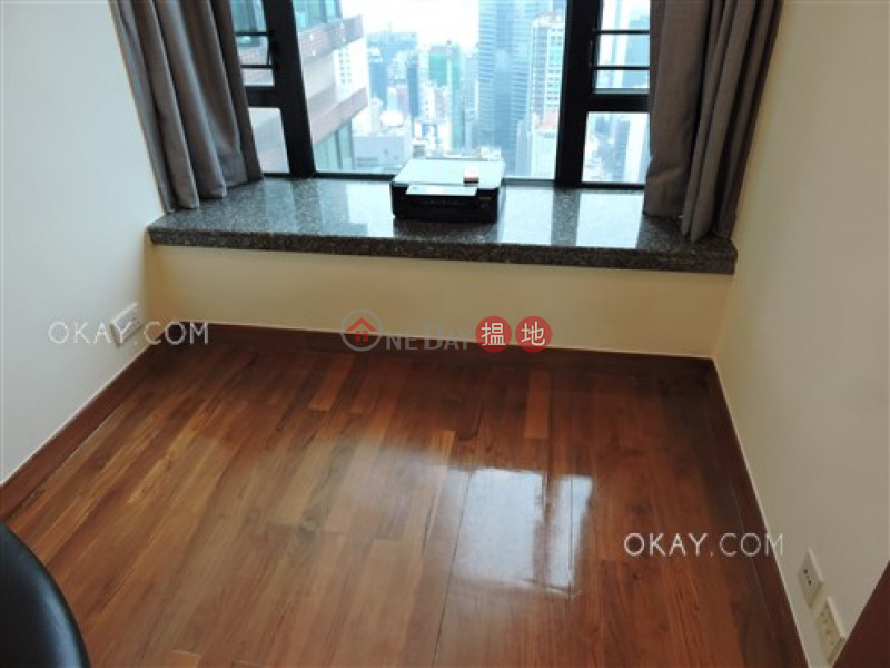 香港搵樓|租樓|二手盤|買樓| 搵地 | 住宅出售樓盤|3房1廁,極高層,星級會所《蔚晴軒出售單位》