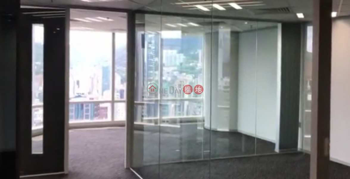 HK$ 82,110/ month Convention Plaza Apartments | Wan Chai District | TEL 98755238