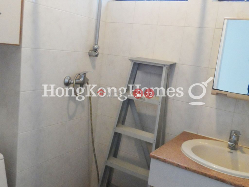 HK$ 26,000/ month Block B (Flat 9 - 16) Kornhill, Eastern District 3 Bedroom Family Unit for Rent at Block B (Flat 9 - 16) Kornhill