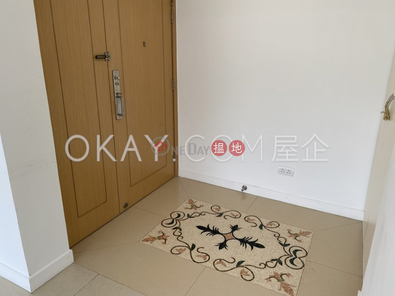 HK$ 60M | Bellevue Court, Wan Chai District | Lovely 3 bedroom with parking | For Sale