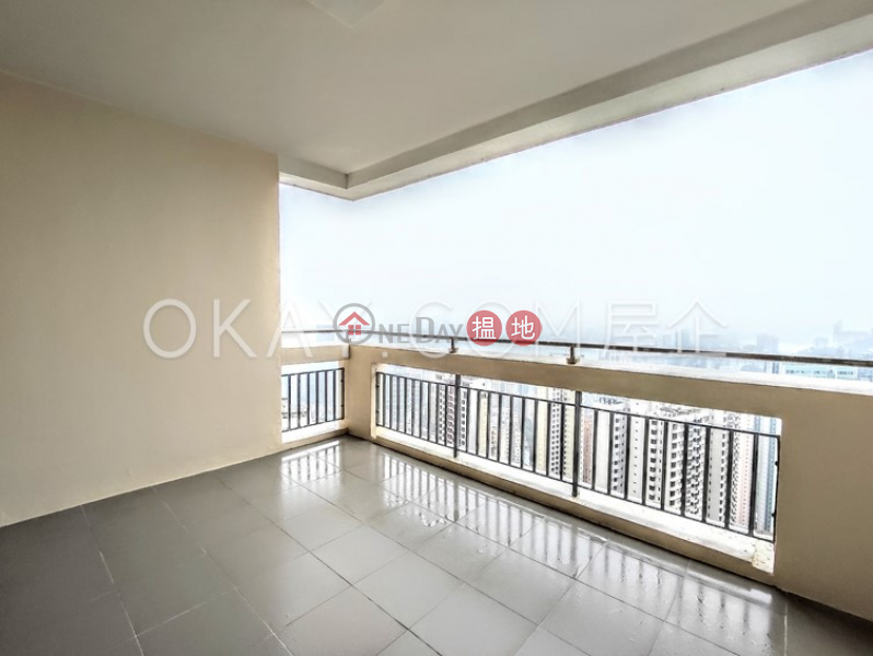 Beautiful 3 bedroom with balcony & parking | Rental | 111 Mount Butler Road Block C-D 畢拉山道 111 號 C-D座 Rental Listings