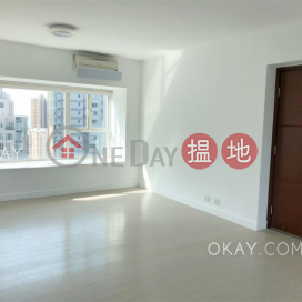 Luxurious 3 bedroom on high floor with parking | Rental | Flourish Court 殷榮閣 _0