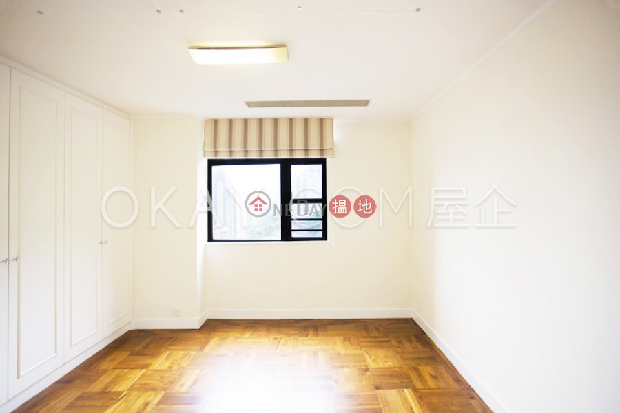 Unique 3 bedroom on high floor with parking | For Sale | Po Garden 寶園 Sales Listings