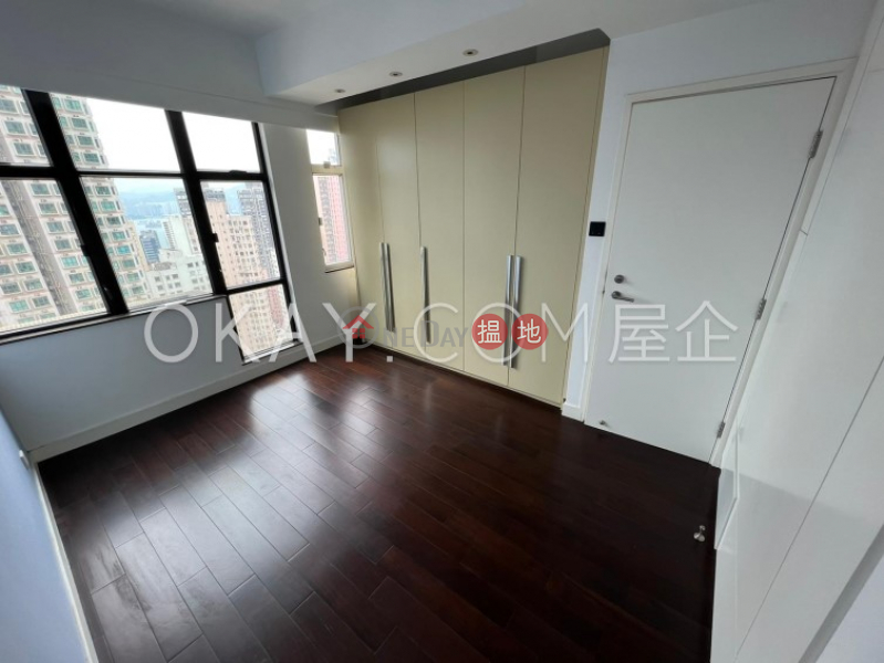 Popular 2 bedroom in Mid-levels West | Rental | Rowen Court 樂賢閣 Rental Listings