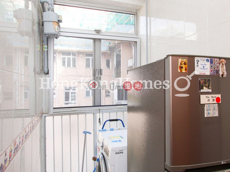 HK$ 43,800/ month, 130-132 Green Lane Court, Wan Chai District | 3 Bedroom Family Unit for Rent at 130-132 Green Lane Court