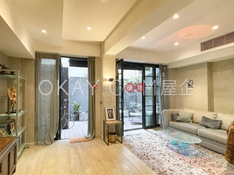 42 Robinson Road, Low | Residential | Rental Listings HK$ 43,000/ month
