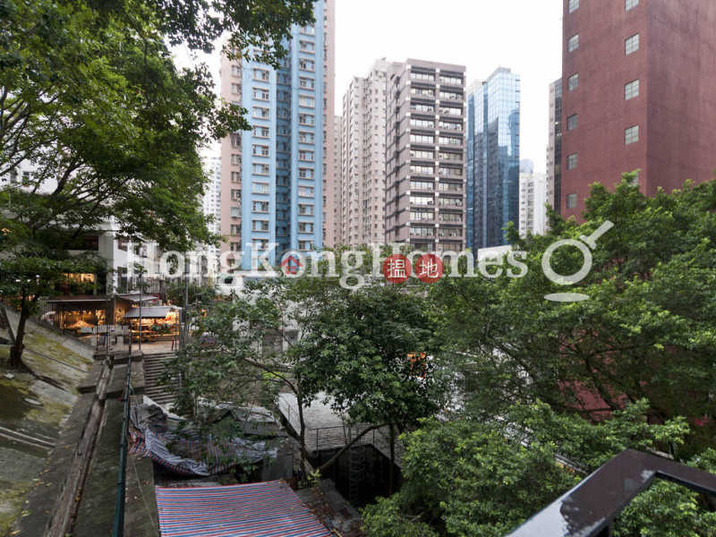香港搵樓|租樓|二手盤|買樓| 搵地 | 住宅出售樓盤弓絃巷40-42號兩房一廳單位出售