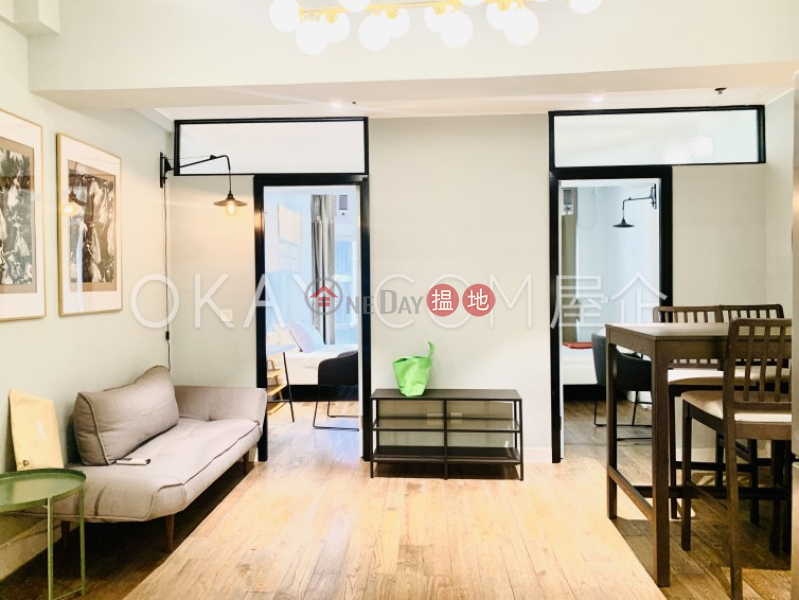 Cozy 3 bedroom in Sheung Wan | Rental 219-221 Wing Lok Street | Western District | Hong Kong | Rental HK$ 28,000/ month