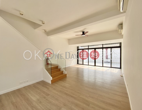 Lovely house with rooftop, terrace | Rental | Bisney Gardens 碧荔花園 _0