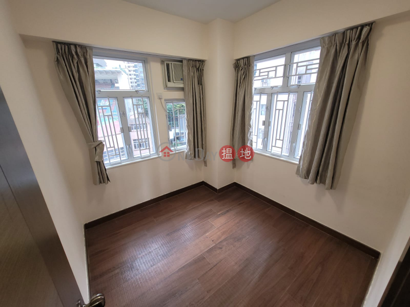 HK$ 6.5M Chong Yip Centre Block A Western District, 2 Bedrooms, near subway