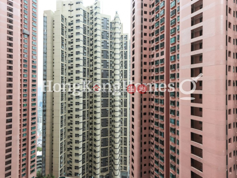 Property Search Hong Kong | OneDay | Residential, Sales Listings | 2 Bedroom Unit at Hillsborough Court | For Sale