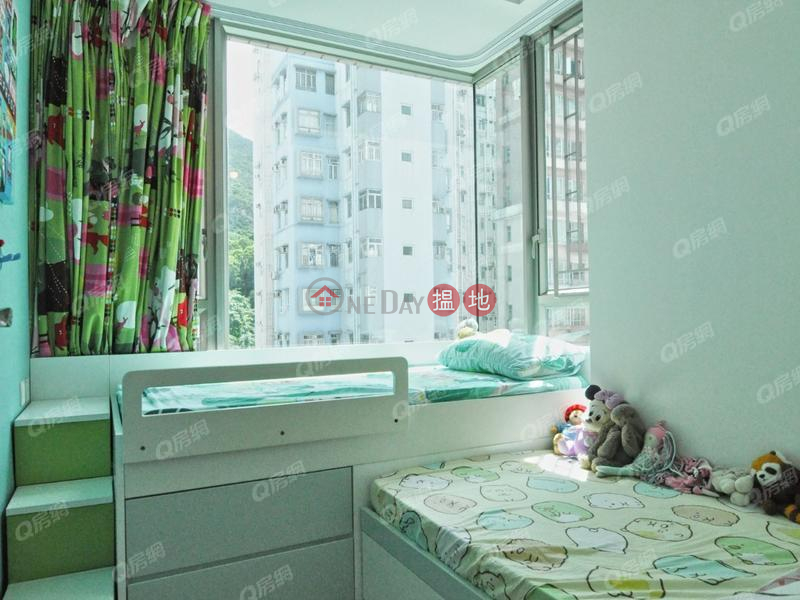 Property Search Hong Kong | OneDay | Residential | Sales Listings Grand Garden | 3 bedroom Mid Floor Flat for Sale