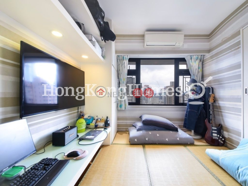 3 Bedroom Family Unit at Winner Court | For Sale | 18 Hospital Road | Central District | Hong Kong, Sales, HK$ 16.8M