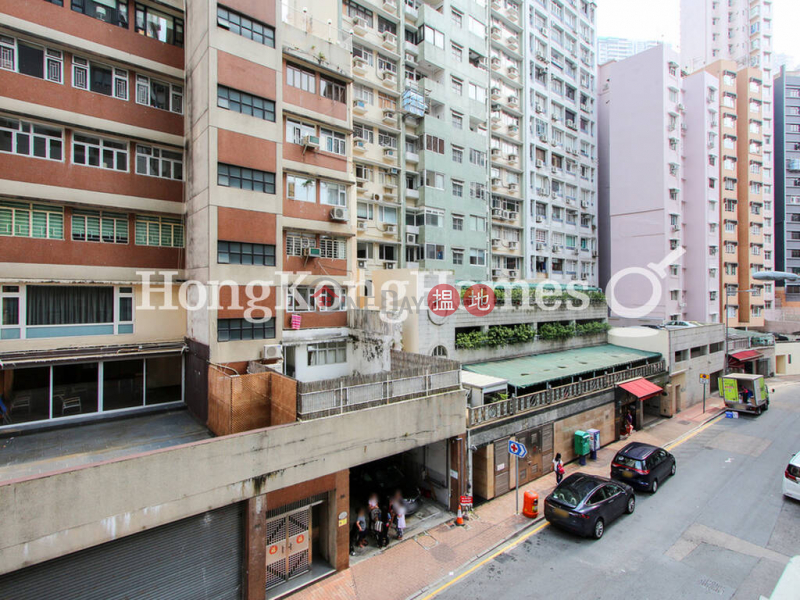 Property Search Hong Kong | OneDay | Residential | Sales Listings, 2 Bedroom Unit at Kam Shan Court | For Sale